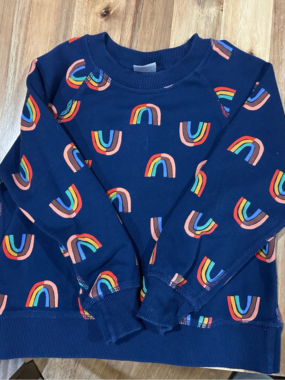 Hanna Andersson Navy Rainbow Arch Sweatshirt. Size 5, Worn Once!
